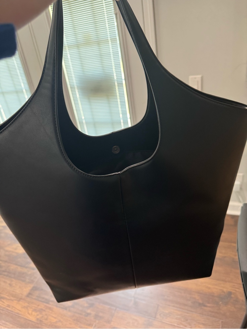 Urban Expressions Black Structured Tote